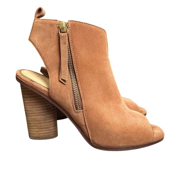 Gianni Bini Brown Suede Peep Toe Ankle Booties 9 - Picture 2 of 7